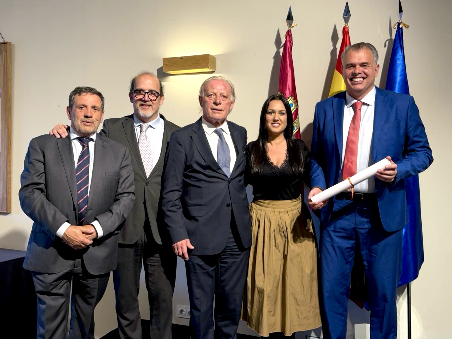 ZONA CENTRO ACCÉSIT PREMIOS NACIONALES COMERCIO